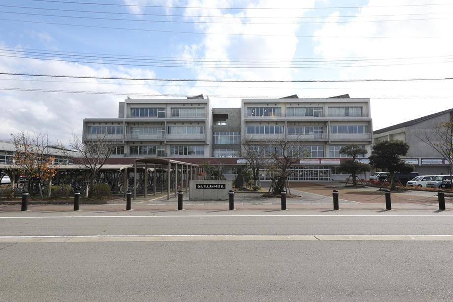 detached 石川県白山市湊町