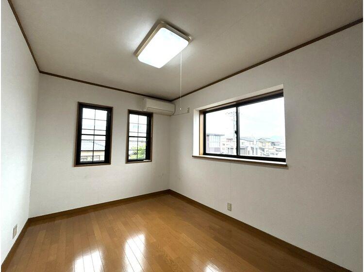 townhouse 福井県福井市二の宮２-25番18号