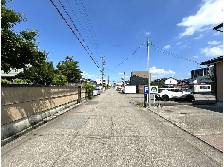 townhouse 福井県福井市二の宮２-25番18号