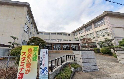 apartment 福井県福井市日光２-23-6