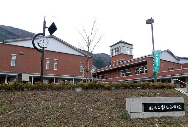 detached 石川県白山市中島町イ73番・74番合併、ほか8筆