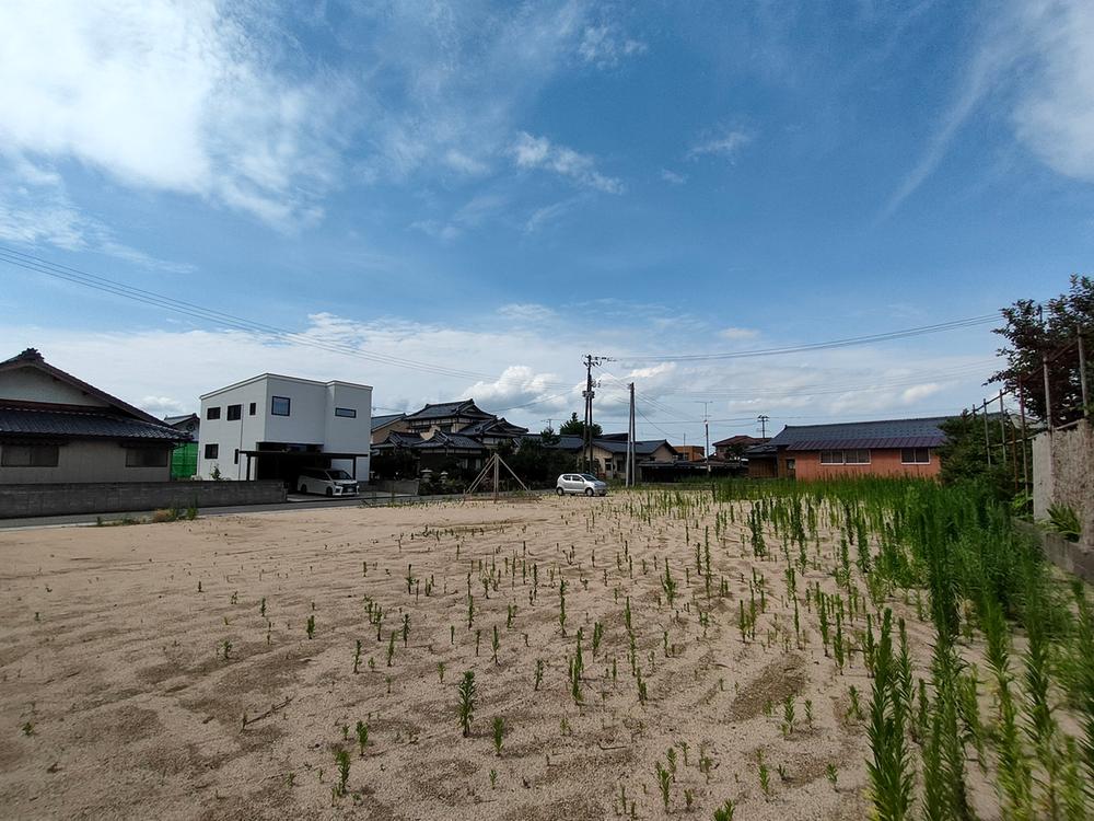 城（京ケ瀬駅） 666万4000円