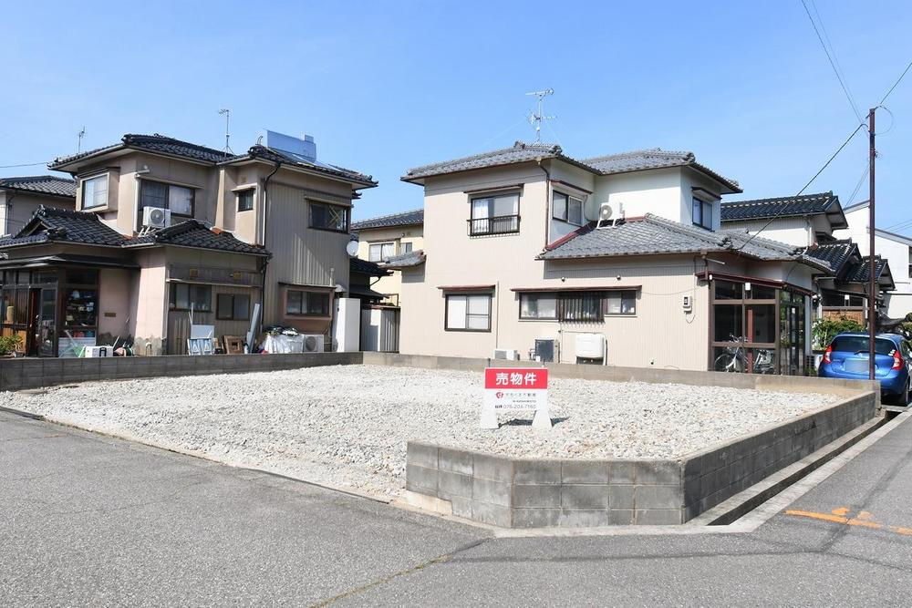 八日市出町（西金沢駅） 2100万円