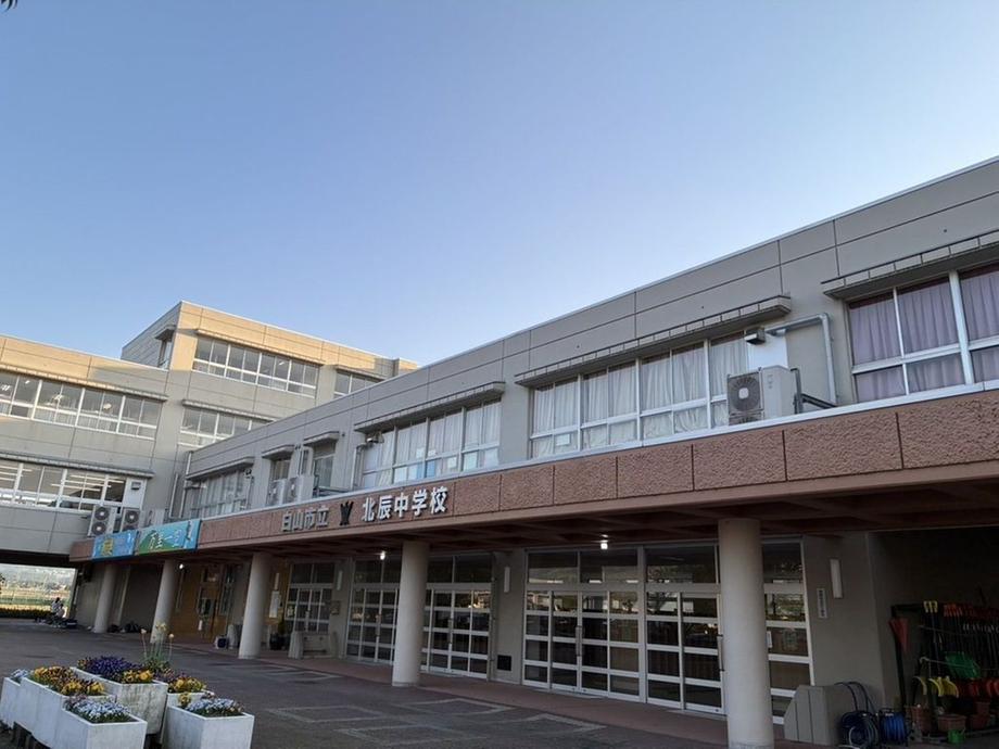 detached 石川県白山市知気寺町