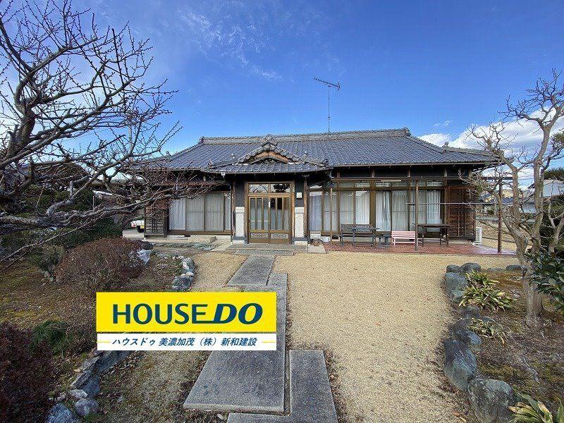 加茂市矢立 中古住宅