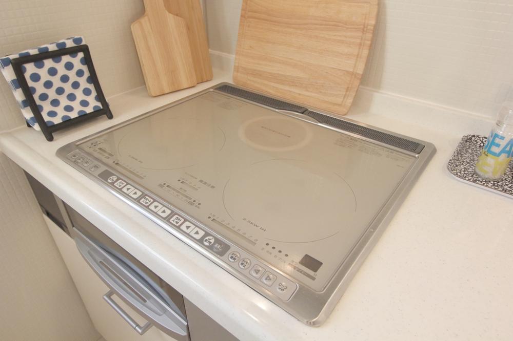 detached 三重県鈴鹿市岸岡町