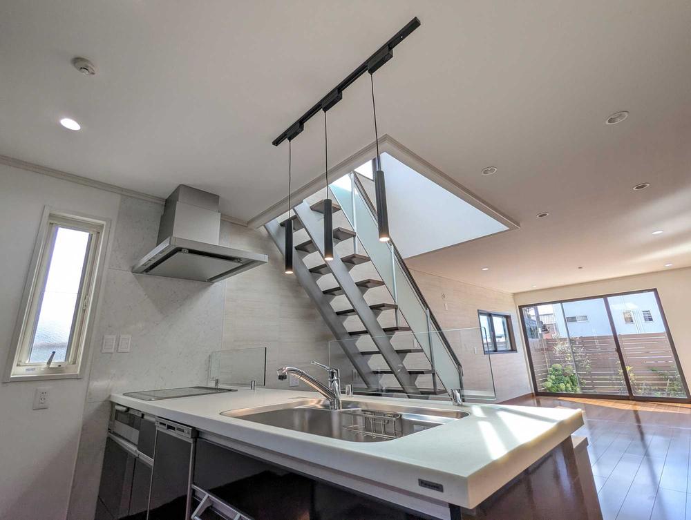 detached 愛知県清須市西枇杷島町上新