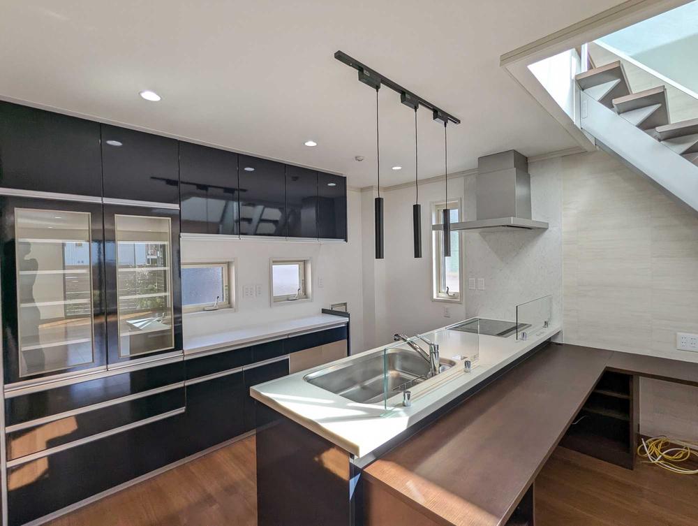 detached 愛知県清須市西枇杷島町上新