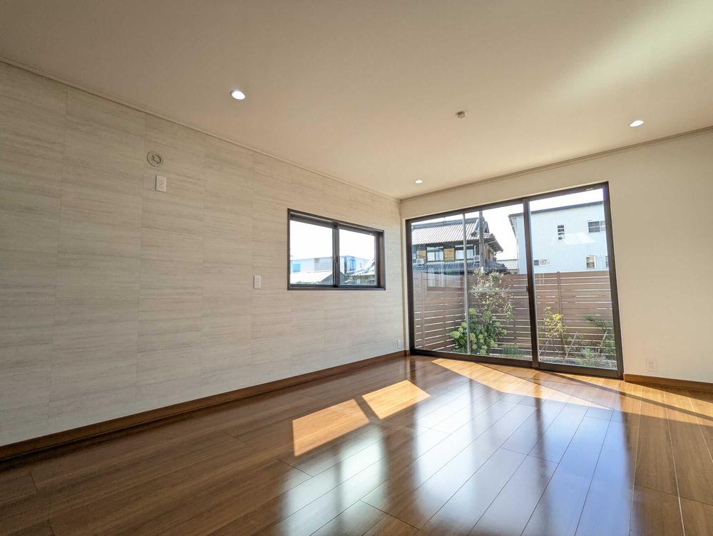 detached 愛知県清須市西枇杷島町上新