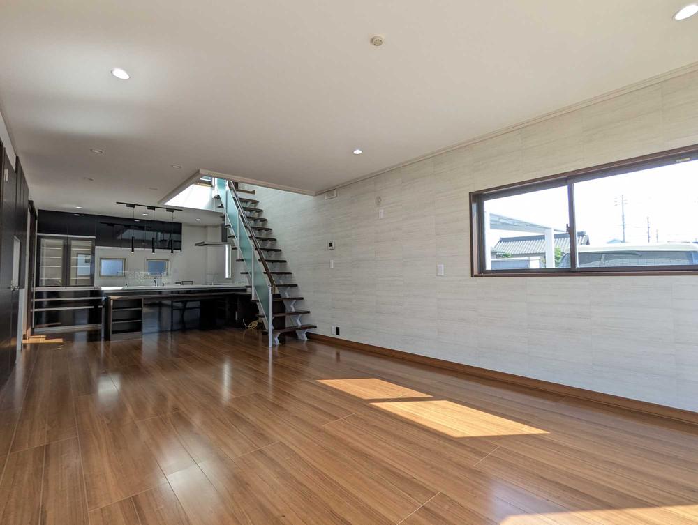 detached 愛知県清須市西枇杷島町上新