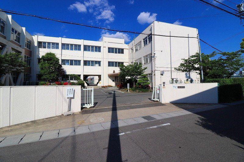 detached 愛知県小牧市応時１