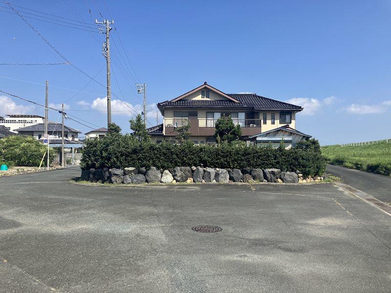 三新町 1800万円