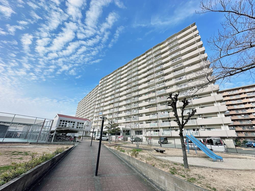 ニューコーポ名南一番館【フルリノベーション×敷地内駐車場無償×住宅ローン控除利用可】