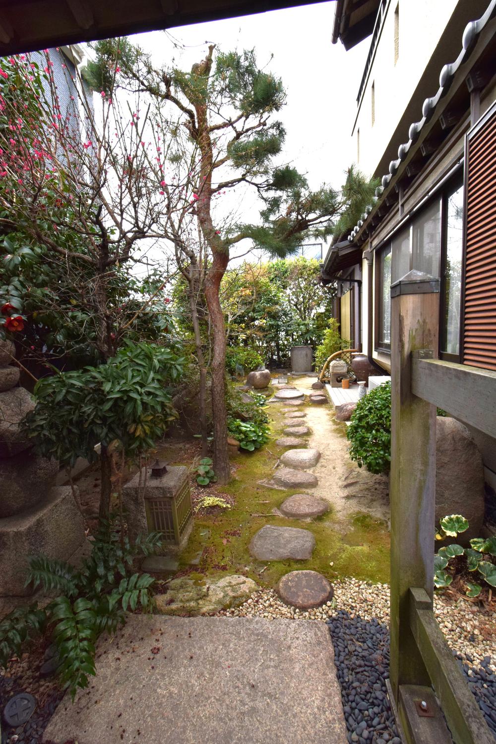 detached 愛知県津島市神守町字六反田