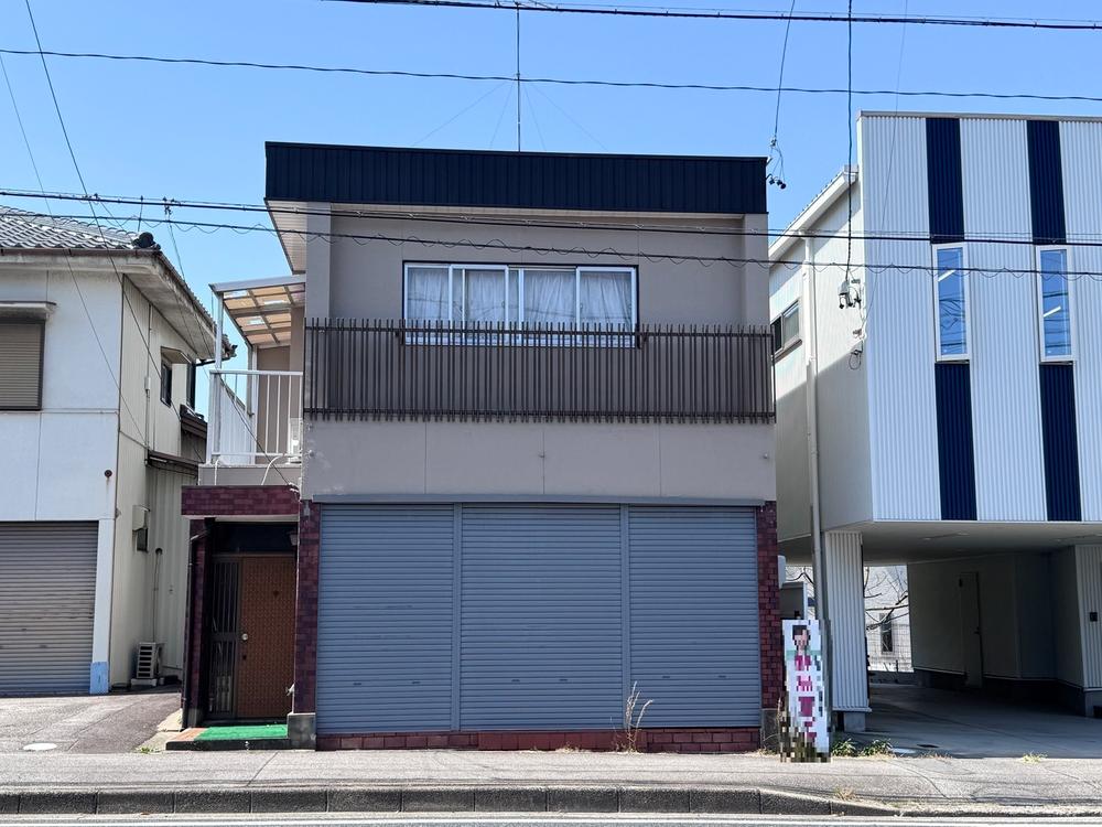 鴨田町字所屋敷 1450万円