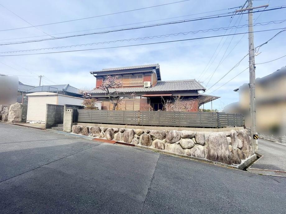 尾平町（伊勢松本駅） 1390万円