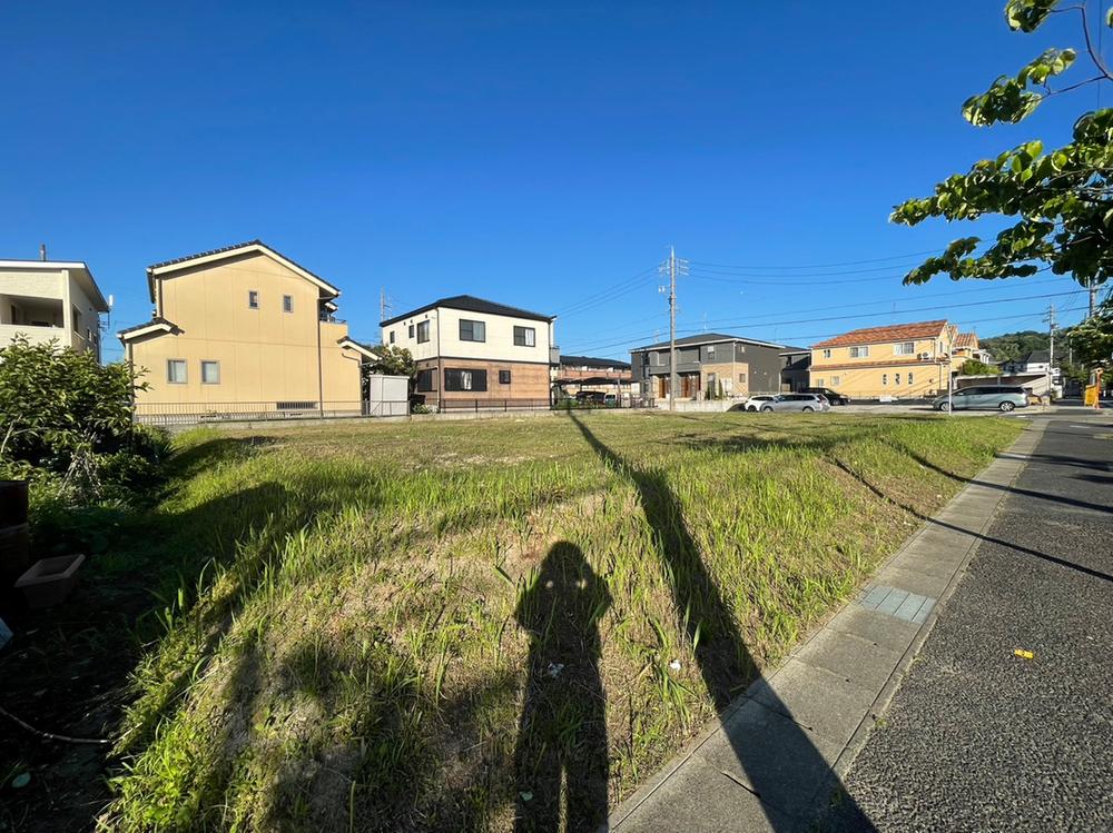 【建築用地】吉根小・吉根中◎学校や商業施設も近く、利便性抜群の立地◎上下水道引込済み