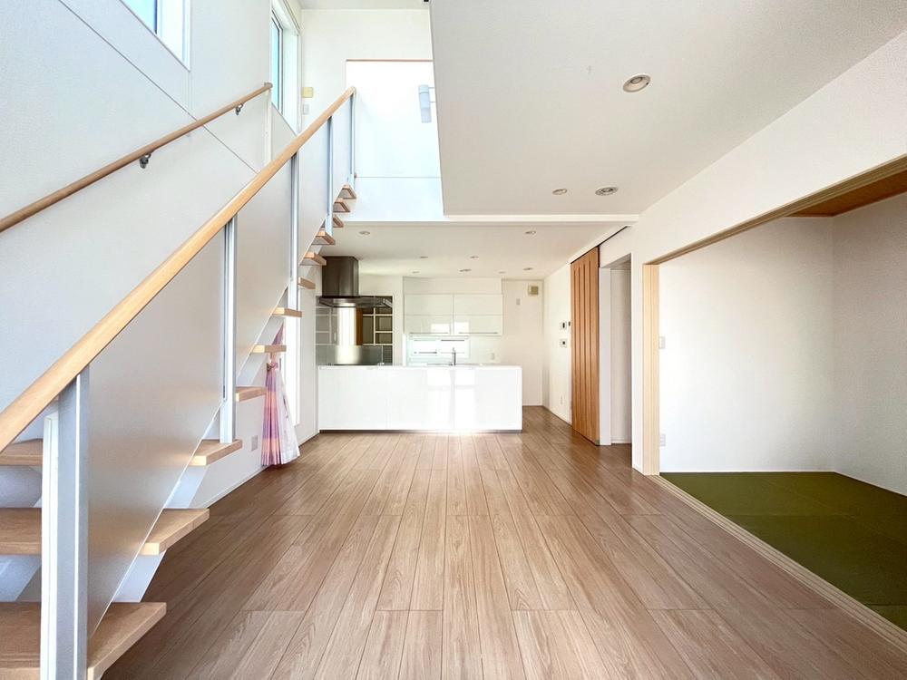 detached 兵庫県高砂市荒井町小松原２