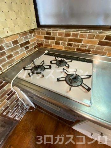 detached 大阪府寝屋川市高柳７