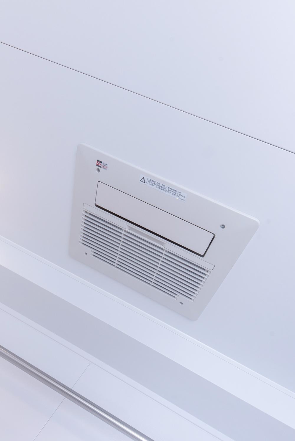 浴室暖房乾燥機