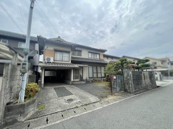 広畑区小松町３（山陽天満駅） 2400万円