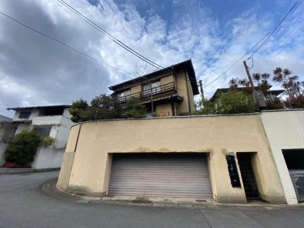 御陵封ジ山町（御陵駅） 3980万円