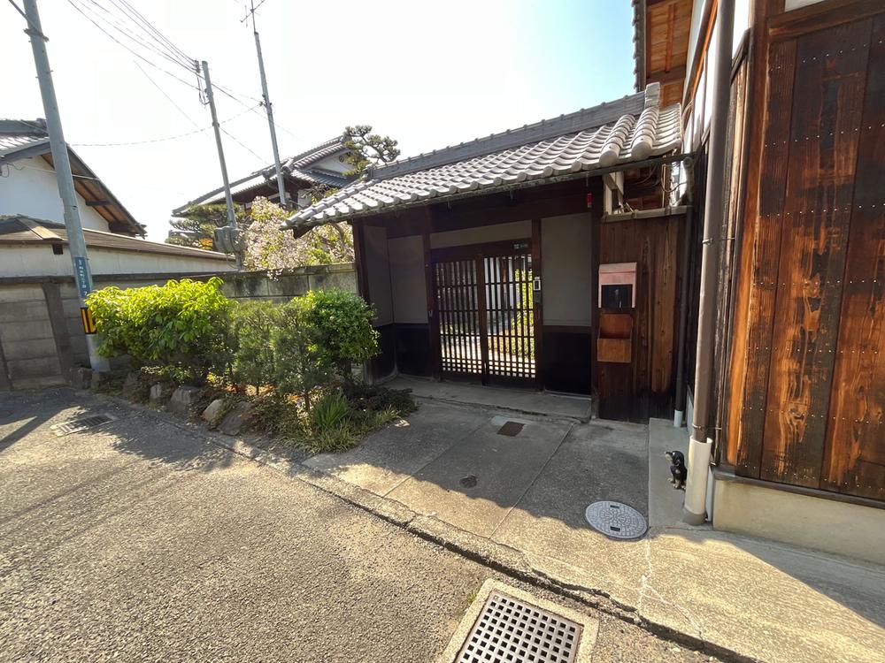 和気町３（和泉府中駅） 4980万円