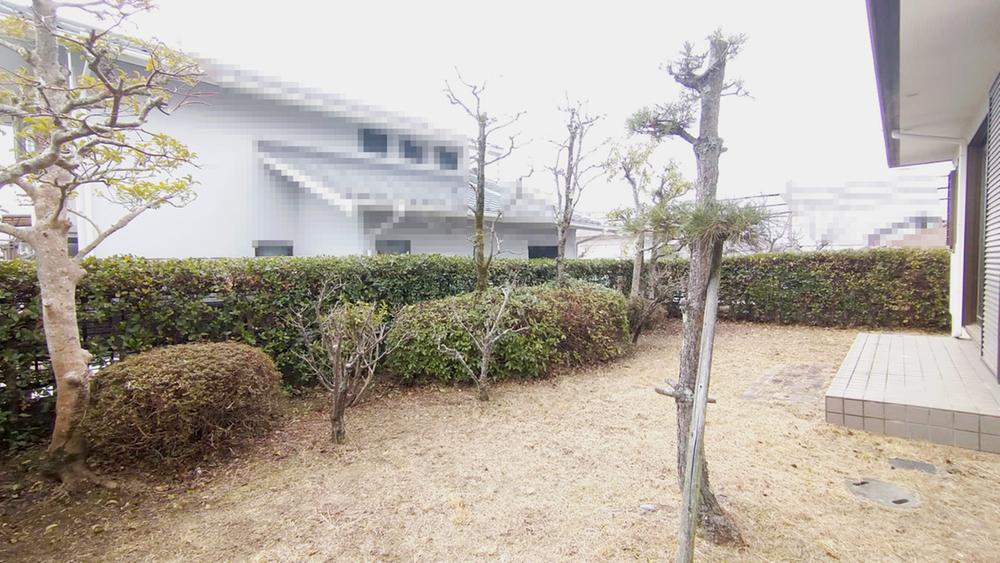 detached 兵庫県三田市友が丘３