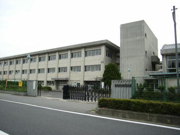 近代日本の地方事業家 万三商店小栗家と地域の工業化( 中西 聡
