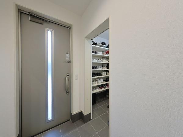 detached 滋賀県守山市荒見町