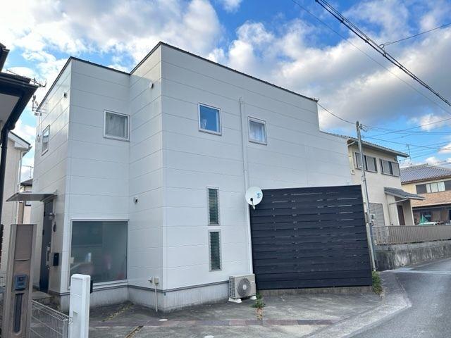 玉津町田中 2200万円