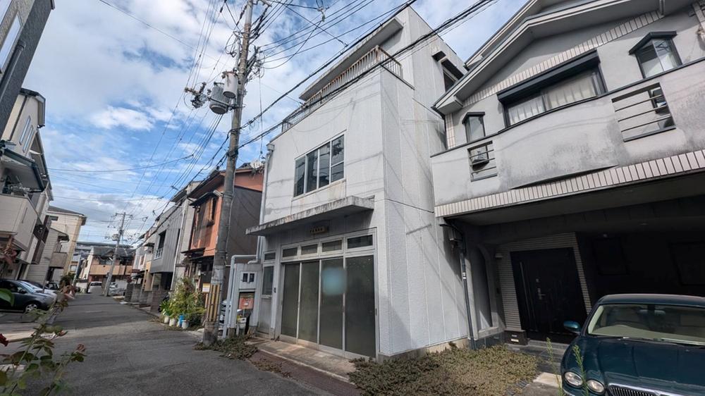 西七条北衣田町（西大路駅） 3380万円