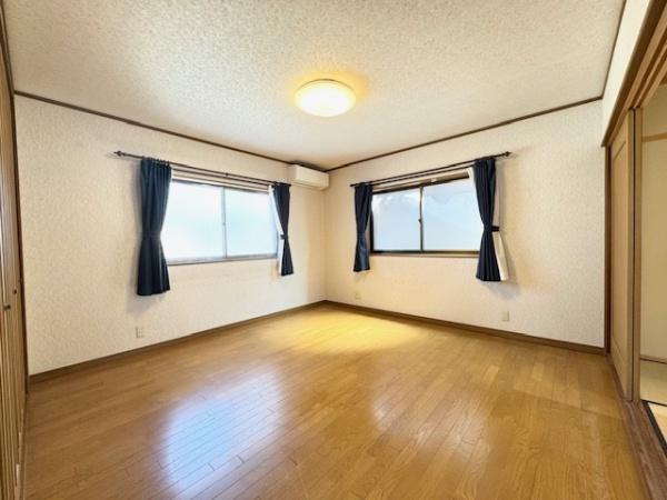 detached 奈良県香芝市下田西３