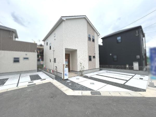 大久保町平盛（久津川駅） 3590万円