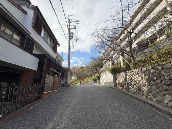 detached 兵庫県宝塚市野上５