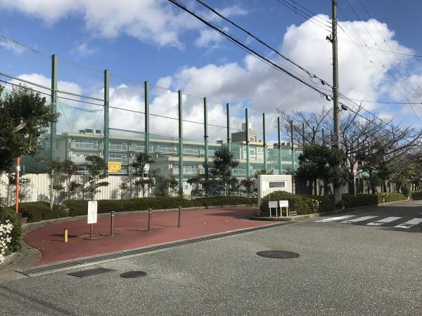 detached 兵庫県宝塚市野上５