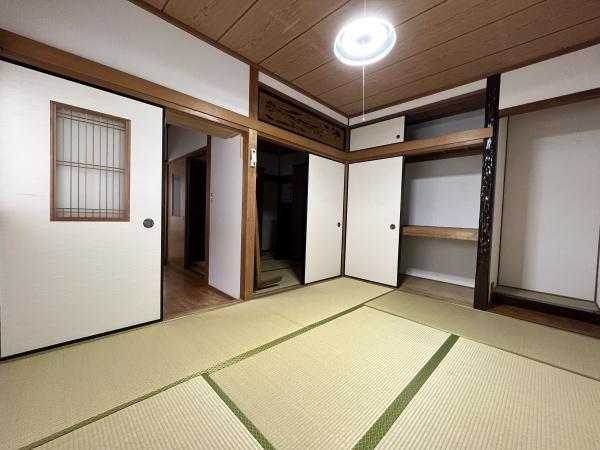 detached 大阪府枚方市禁野本町１