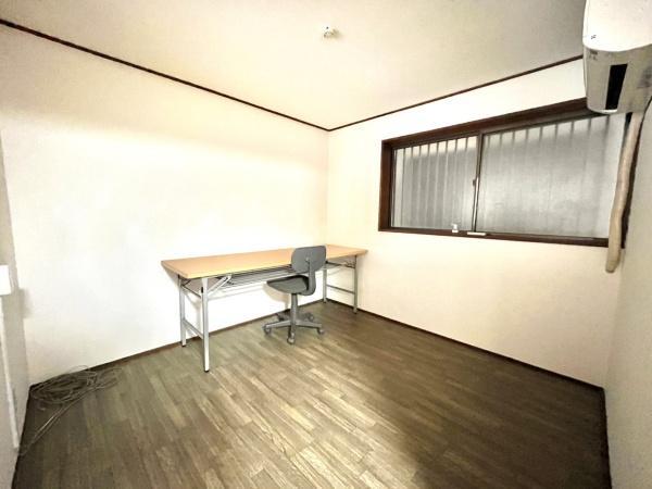 detached 大阪府枚方市禁野本町１