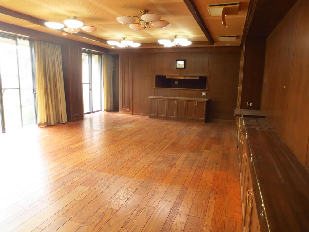 山手町（芦屋川駅） 2億7500万円