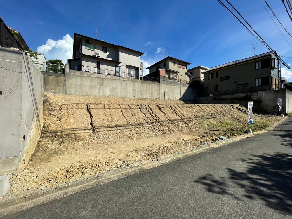 -仲介手数料不要物件-　■土地面積約60坪　■建築条件無し土地です◎　■総２区画