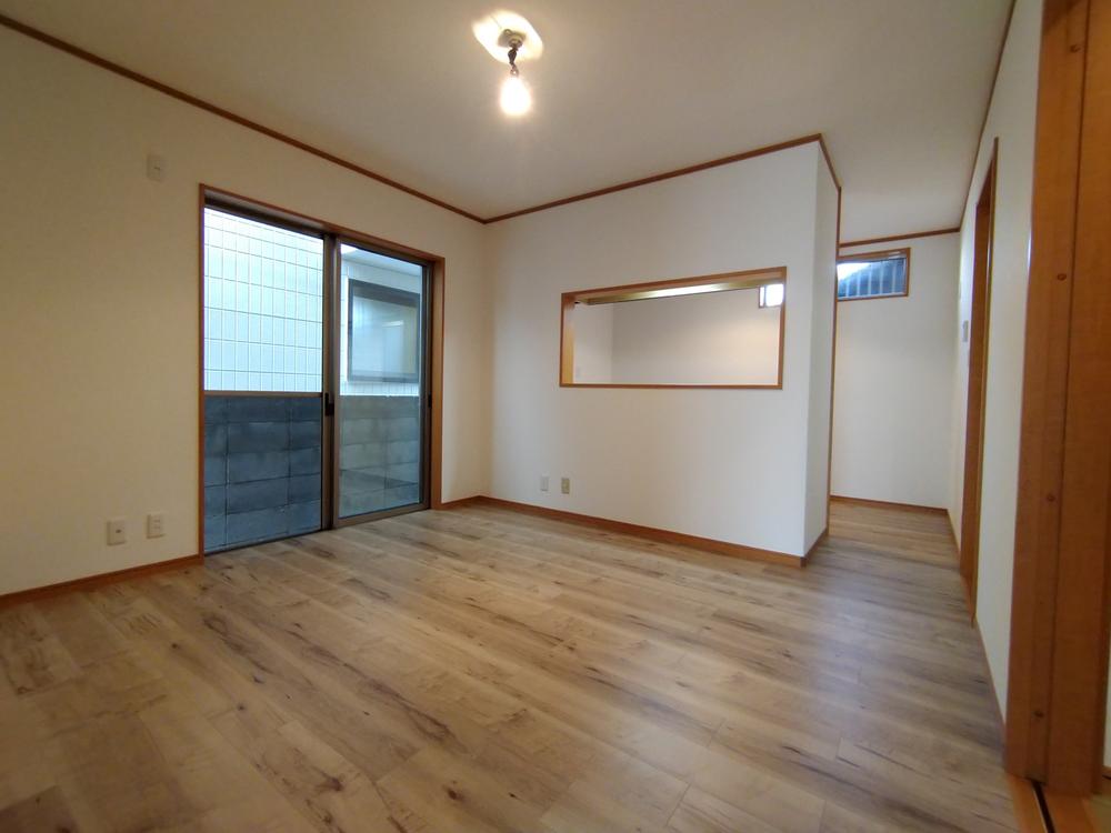 神田中通９（出屋敷駅） 3280万円