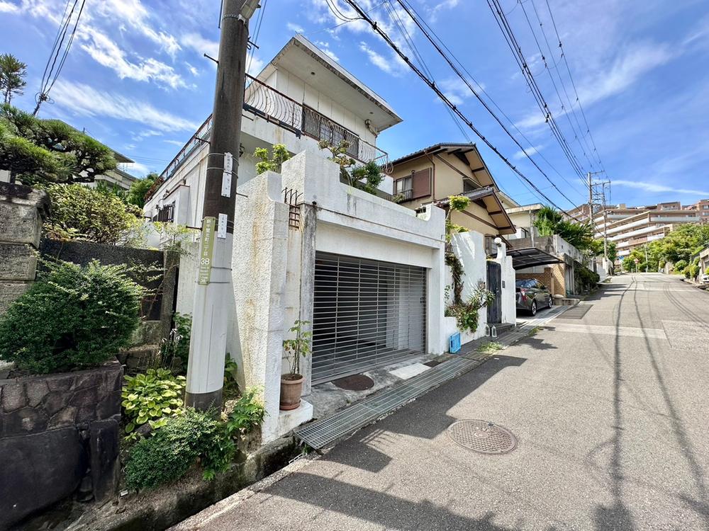 豊中市新千里北町2丁