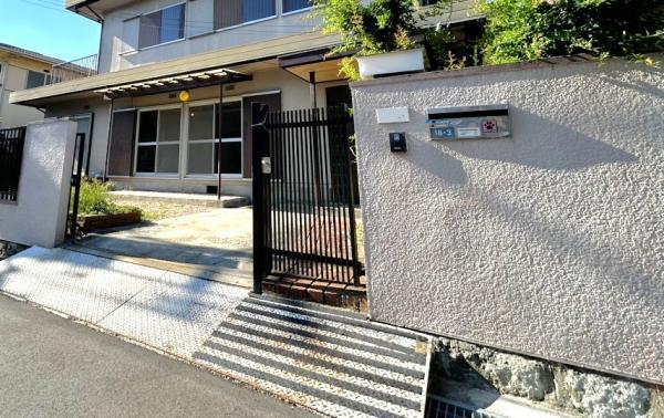 detached 大阪府池田市伏尾台１-18-3