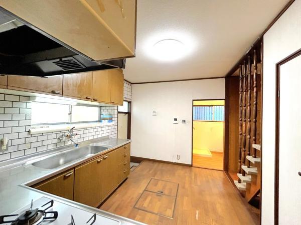 detached 大阪府池田市伏尾台１-18-3