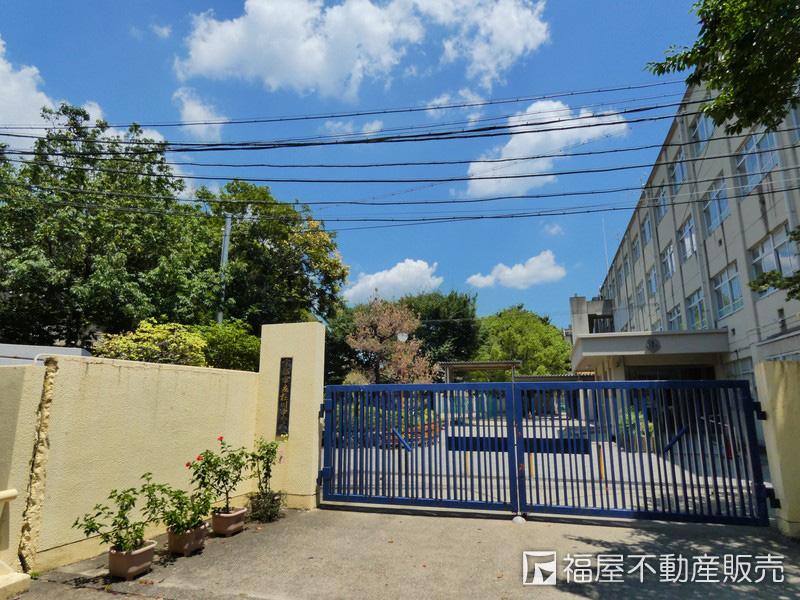 【メーカー再生品】 下津林番条町（桂川駅） 880万円の中古住宅・中古一戸建ての詳細 デザイン
