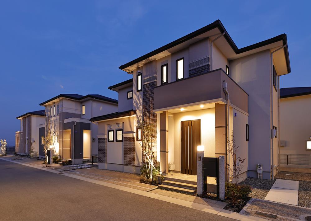 【近鉄不動産】学研奈良登美ヶ丘住宅地 《始発駅前のビックコミュニティ》新街区誕生！完成披露会開催＆家具付モデルハウス販売