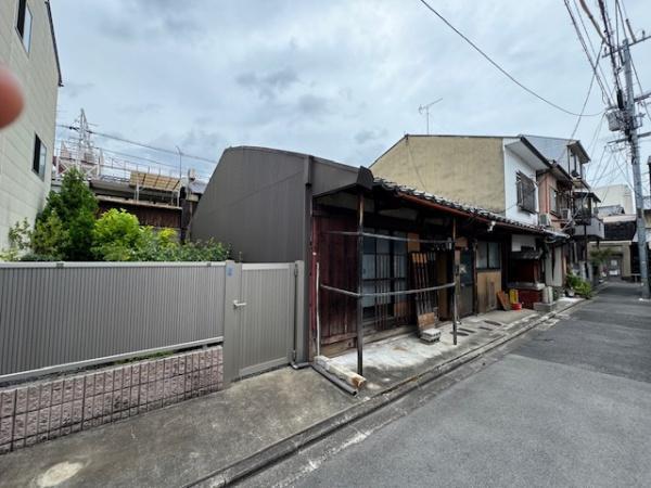 壬生馬場町（二条駅） 2240万円