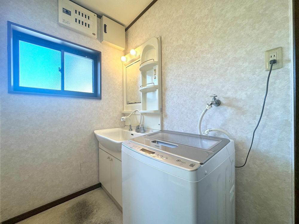 detached 大阪府八尾市中田１