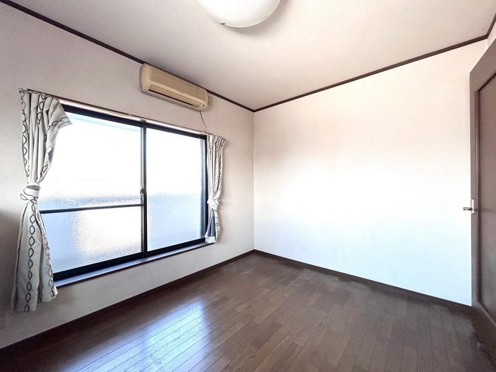 detached 大阪府八尾市中田１