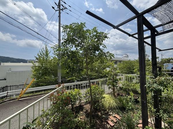 detached 大阪府池田市伏尾台３